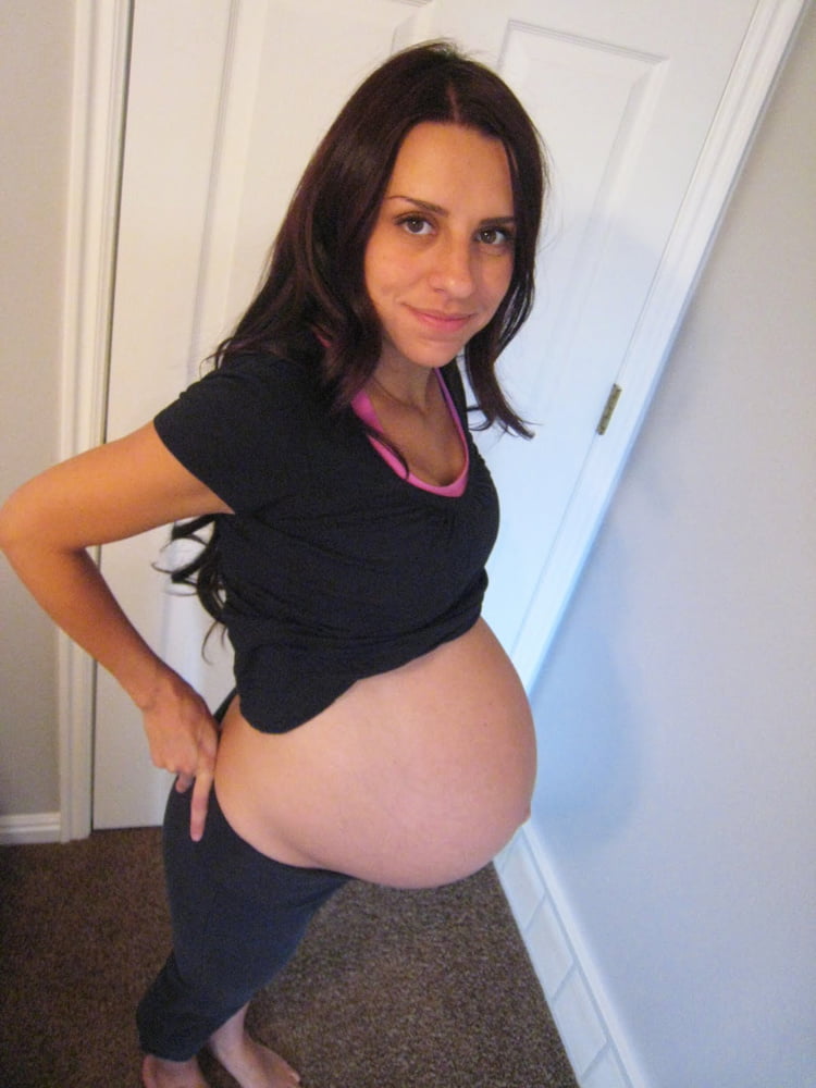 Extreme preggos fisting