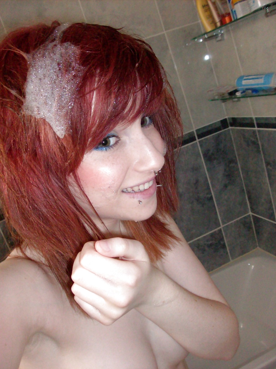 Realy Hot Young Redhead adult photos