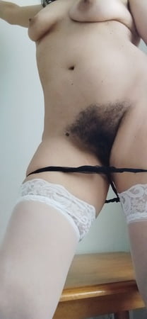 joytwosex too tight thong for my bush         