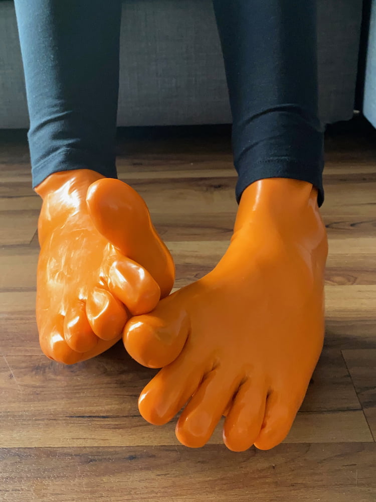 Orange Latex Toe Socks And EvoSkins 21 Pic