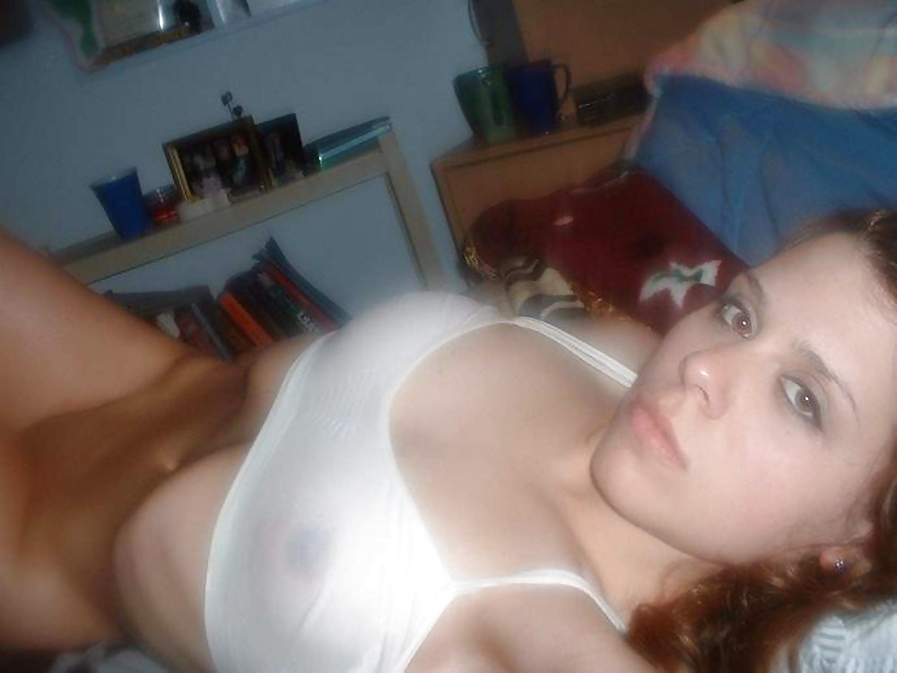 Self Shot Slxts adult photos