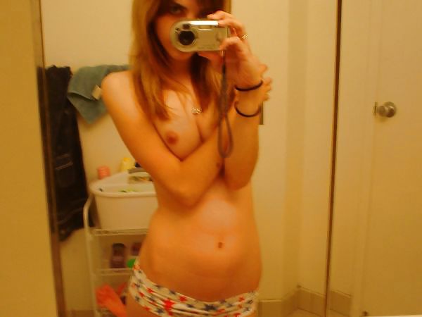 Skinny EMO selfshot and close up adult photos