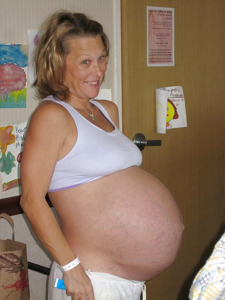 sexy pregnant girls adult photos