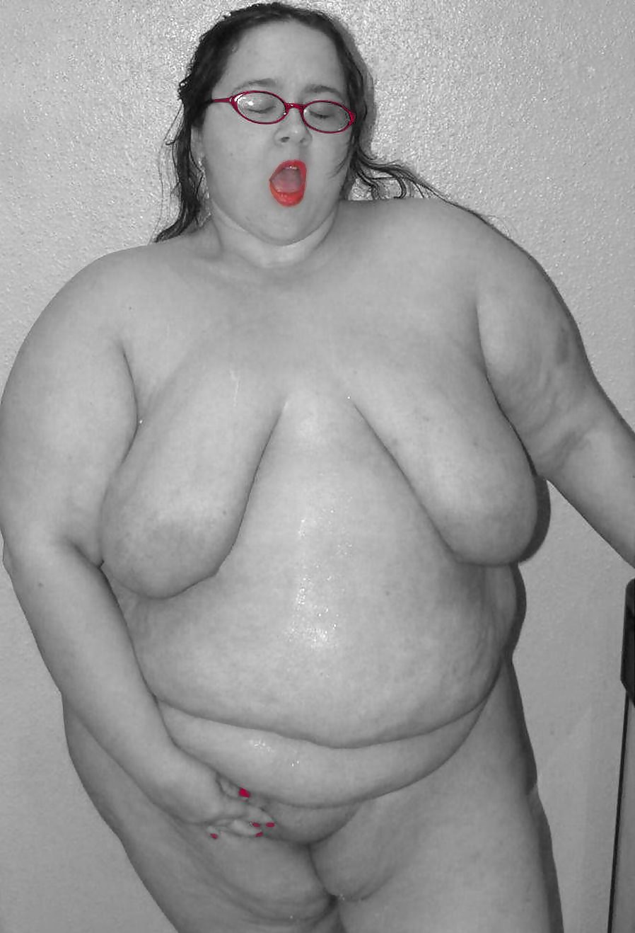 BBW chubby supersize big tits huge ass women adult photos