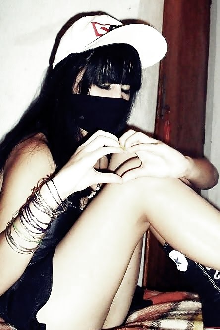 Teen - Sapequinha adult photos
