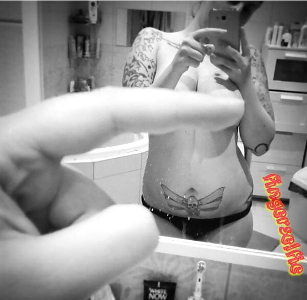 One Finger Sluts Selfie Mix adult photos