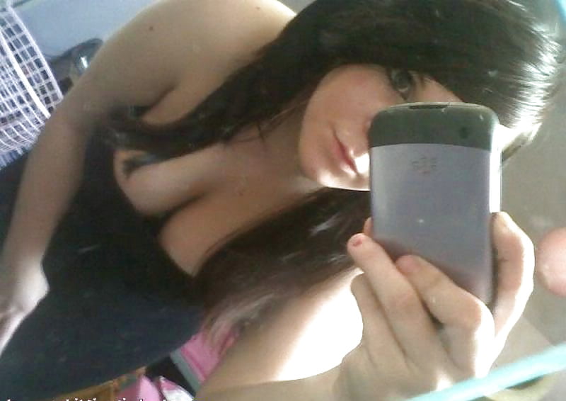 Self Pics Hot Amateurs! - vol 62! adult photos