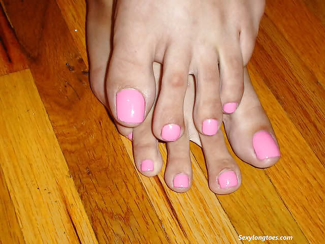 Long Toes adult photos