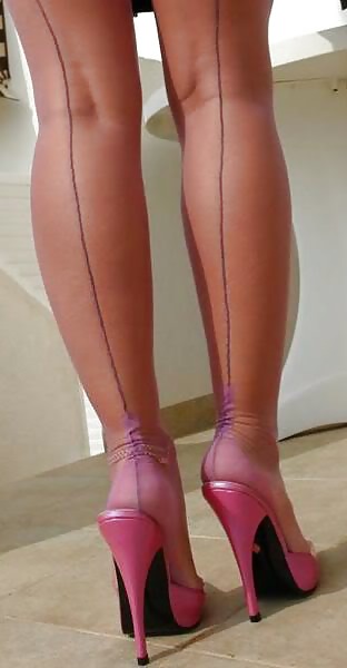 nylons, kousen , mooie benen , heels adult photos