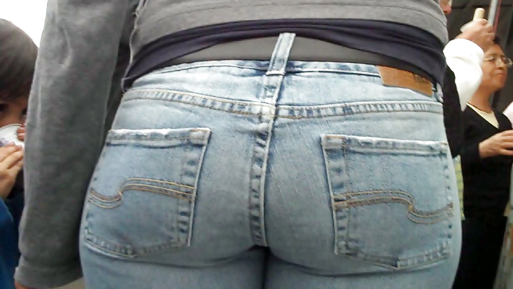 dreaming butts & ass in jeans adult photos