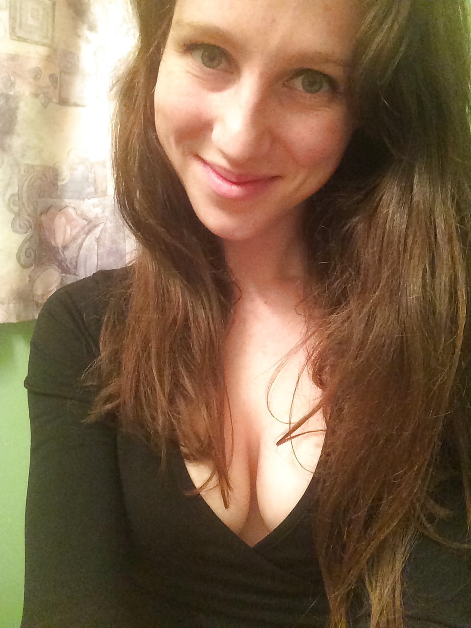 Victoria adult photos