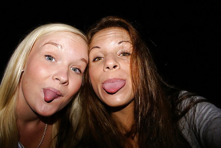 Estonian teens-03 dildo initiation bra panties adult photos