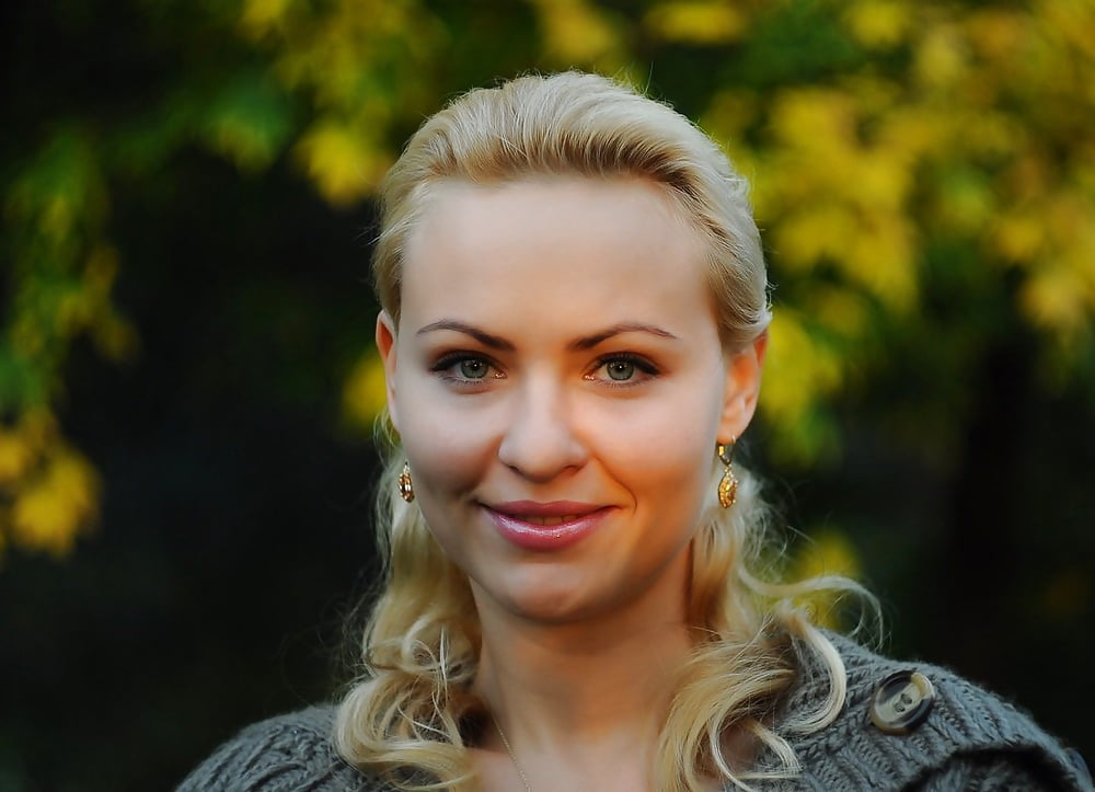 Young Ukrainian Wife Tatiana adult photos