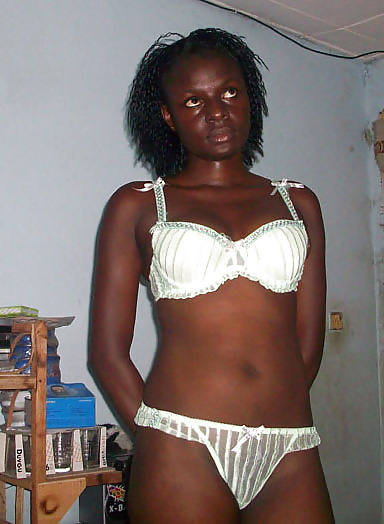 Ivoirienne, Abidjan, Pute, Arnaqueuse adult photos