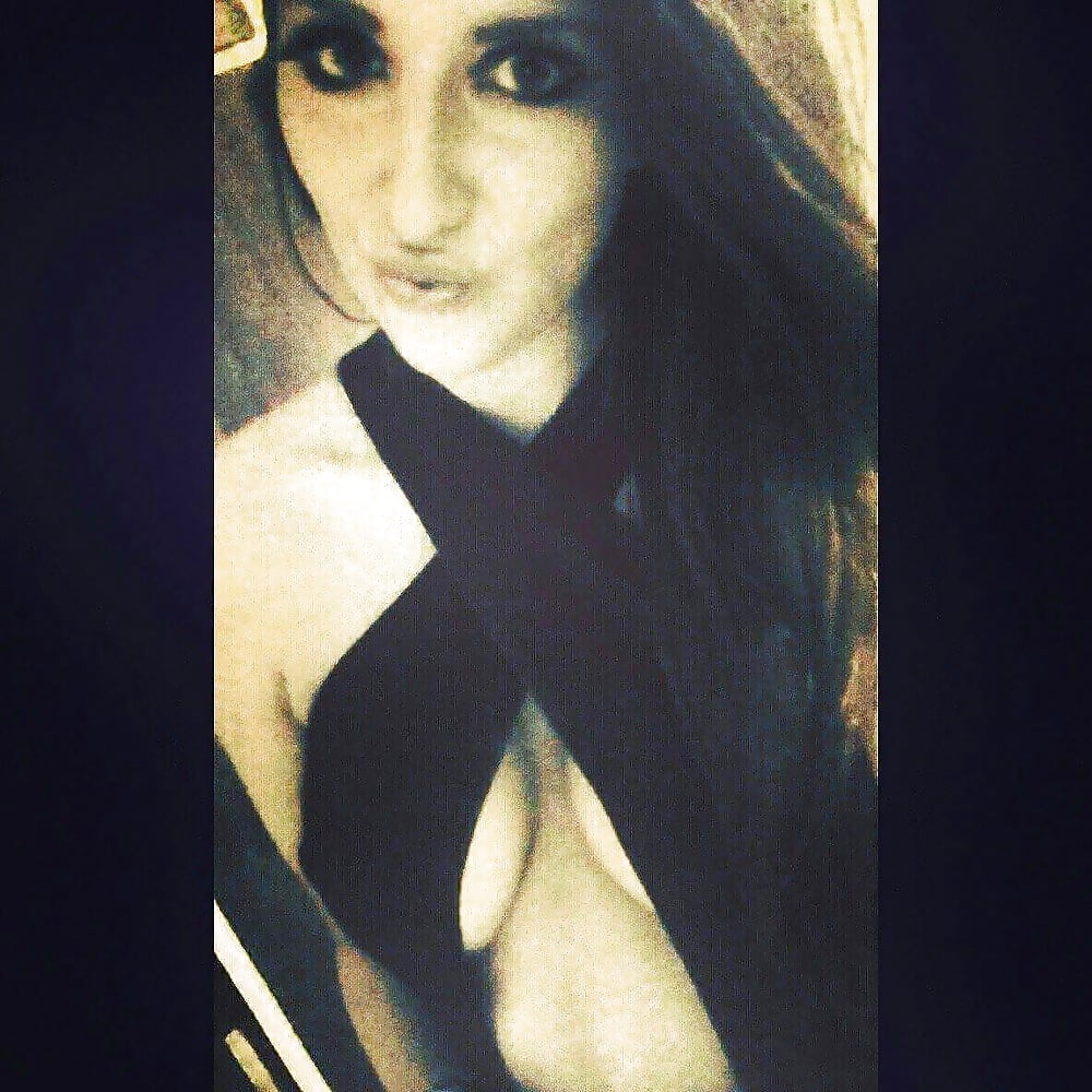 Irish Young Chav Milfs Single Exposed Facebook Comments adult photos