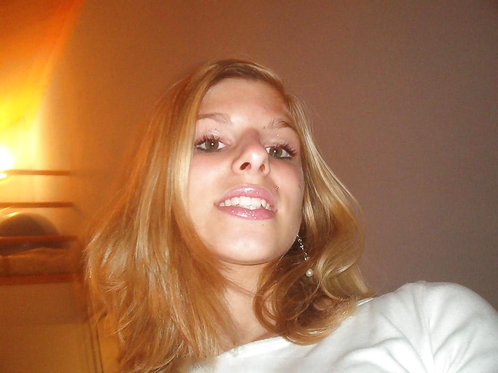 Perfekte Blondine adult photos