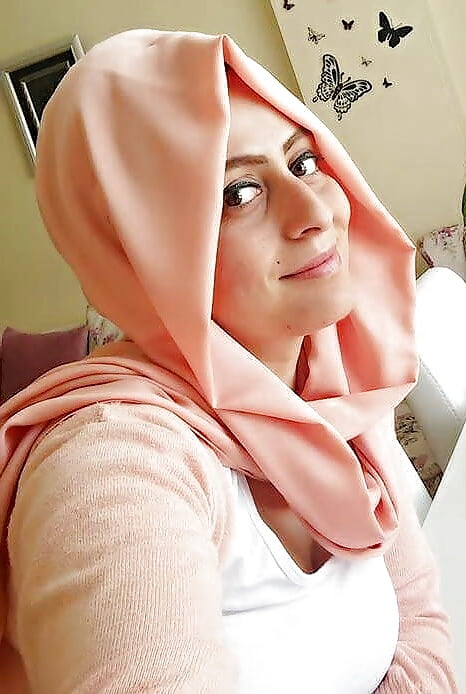 my friends hijab wife she is so sexy adult photos