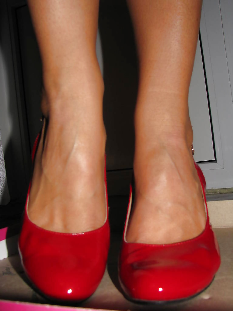 feet in high heels adult photos
