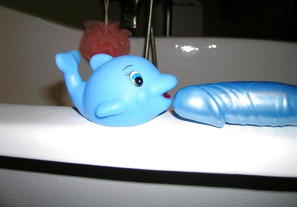 Nice brunette and her little sextoy adult photos