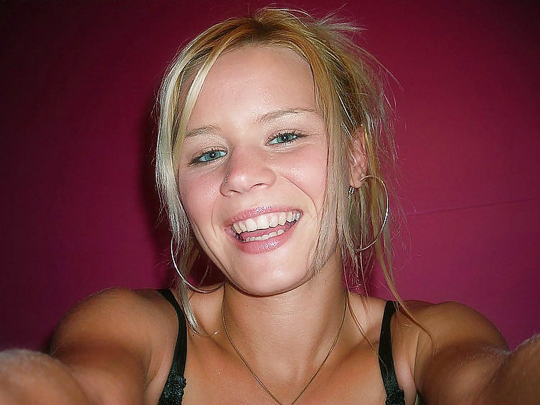 Blondine blaest geil adult photos