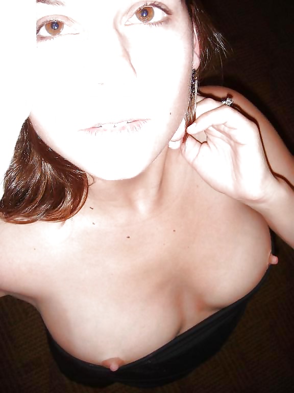 tits flash adult photos