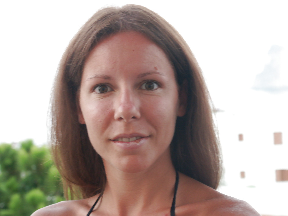 Amatrice en vacance adult photos