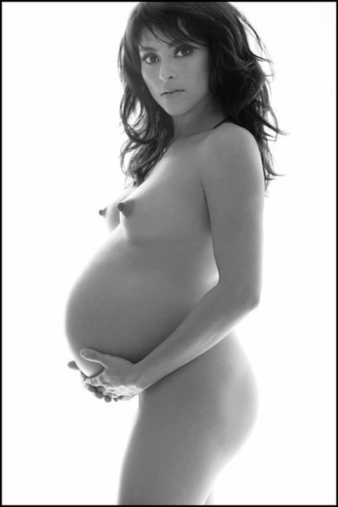 Pregnant hotties - 53 Photos.