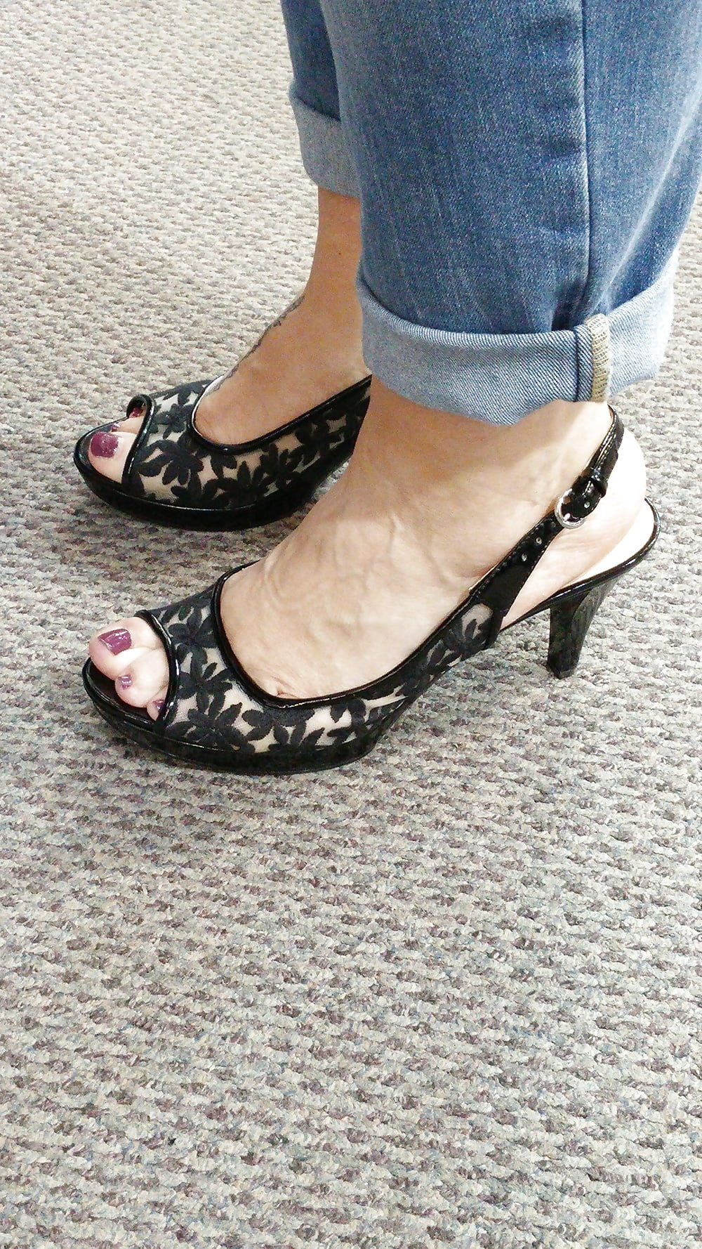 wife legs and toes adult photos