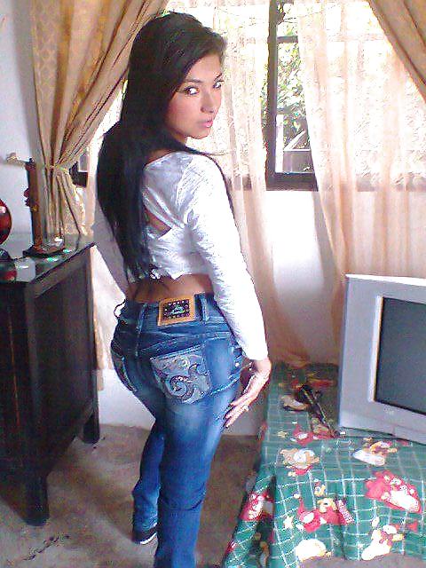 CUTE MAMITAS II adult photos