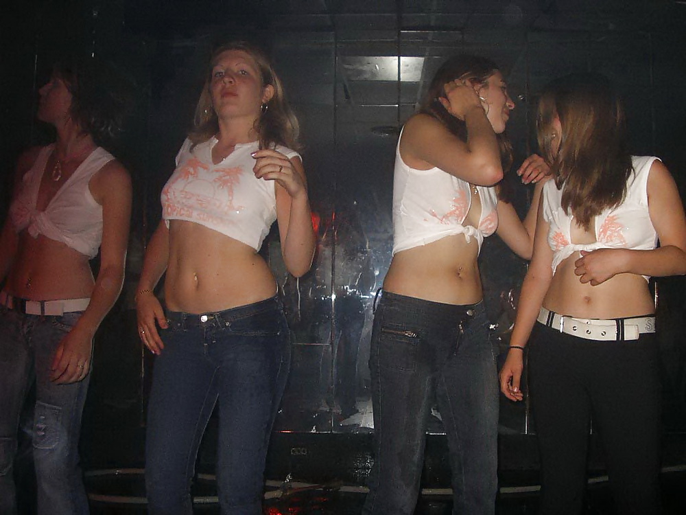 Wet Tee Shirt Contest Time! adult photos