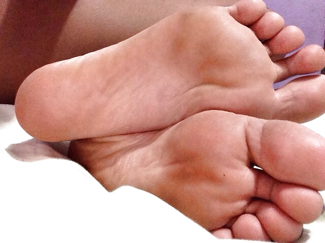 Gf feet adult photos