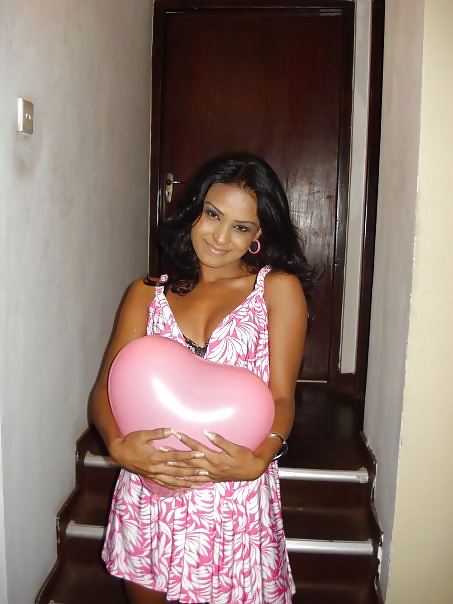 Sri Lankan 14 Collection adult photos