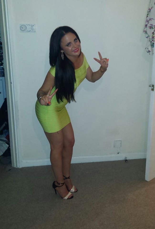 Hot chav slut! Plz comment and rate for more adult photos
