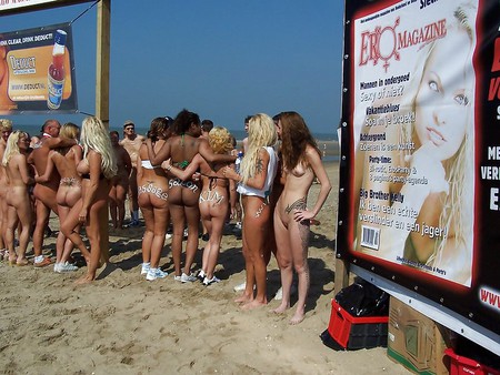 Zandvoort nudist blotebillenloop