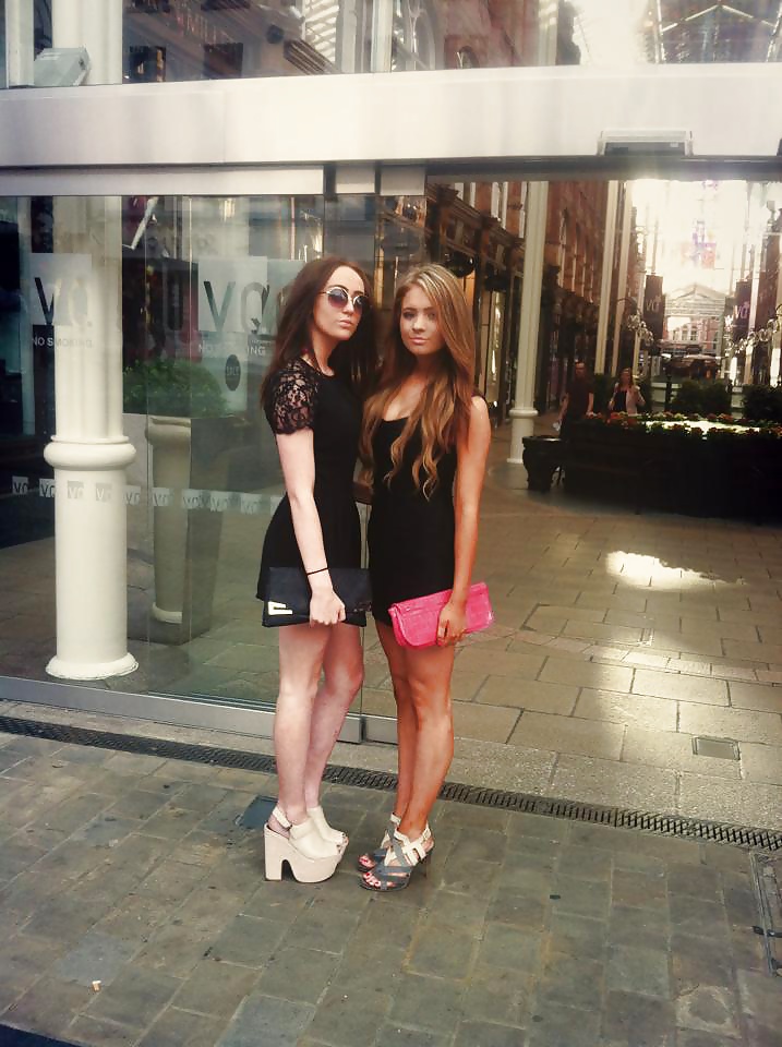 UK Facebook Sluts vol. 18 - Lauren adult photos