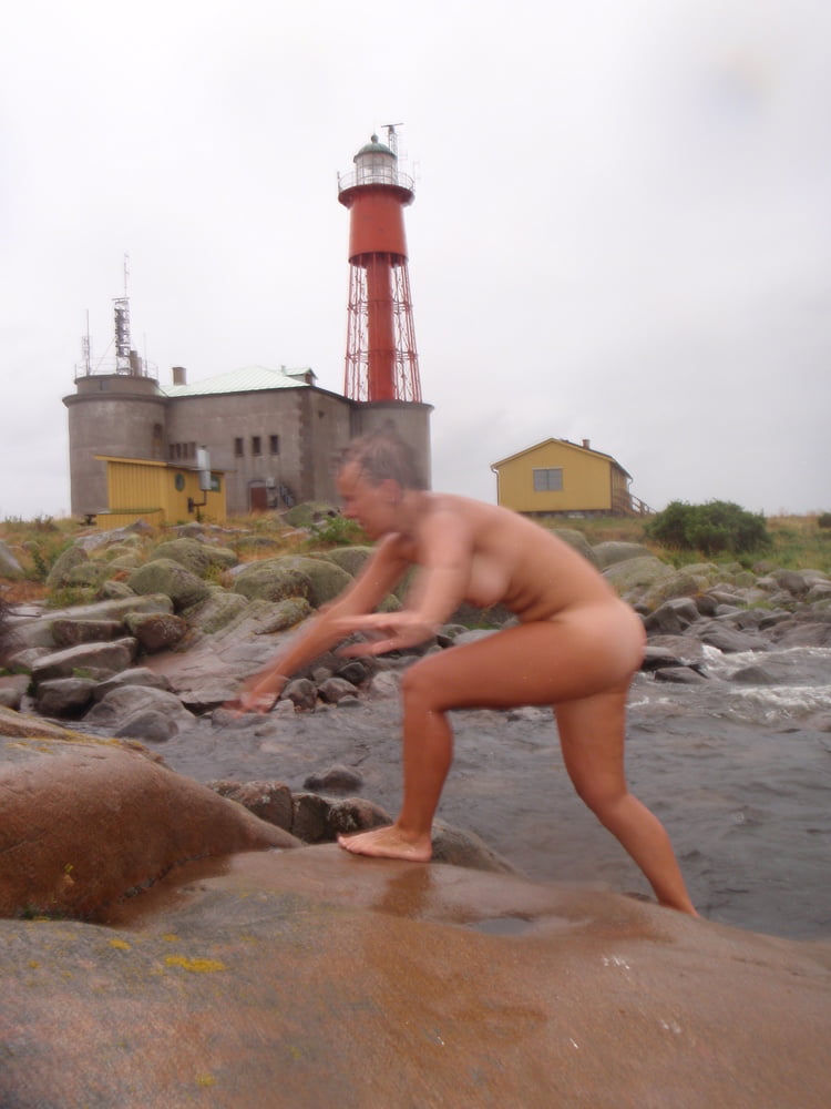 Swedish female nudist - 9 Pics