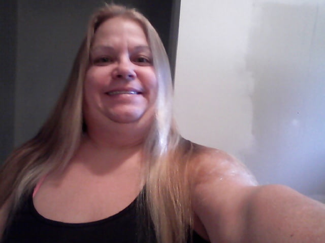 Sharon the BBW adult photos