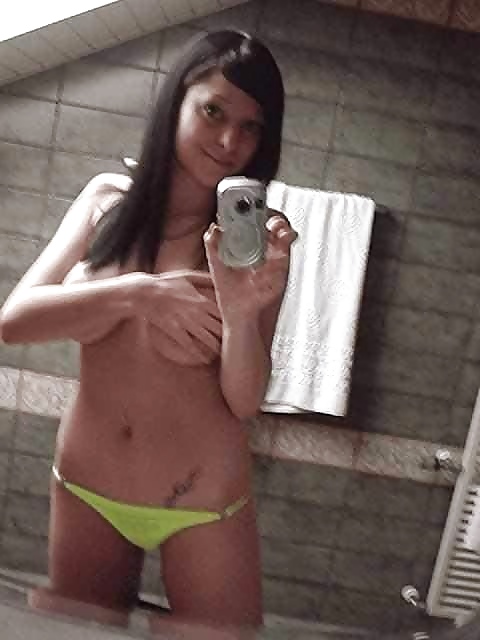 Selfshot 23 adult photos