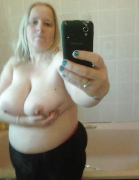 BBW Wife Lisa adult photos