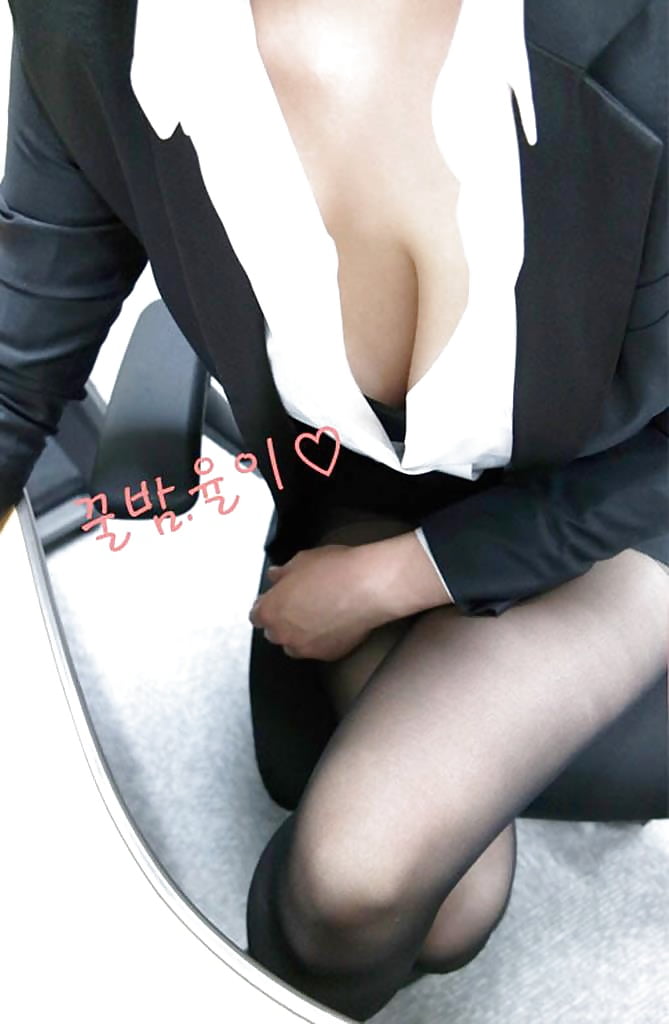 Sexy korean slut fucked adult photos