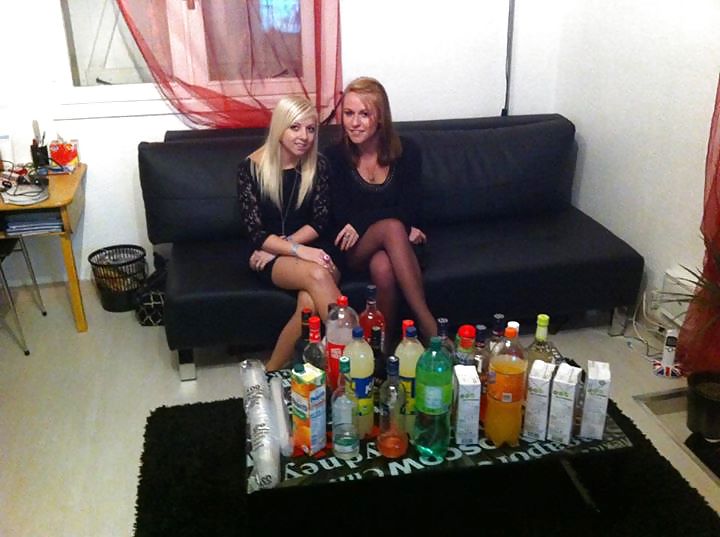 Slutty Friends 9 ! Teens I know. (COMMENTS!!) adult photos