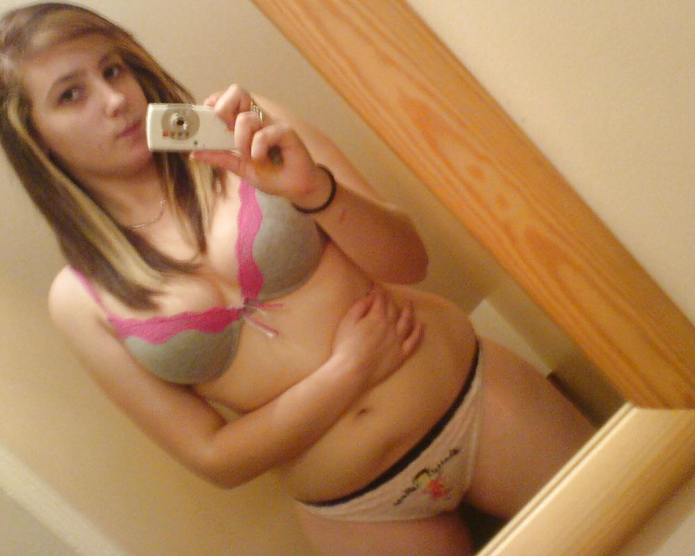 Ex-Girlfriend - Just turned 18! adult photos