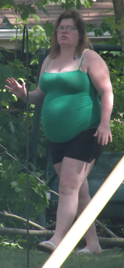 SSBBW clothed & public 4 adult photos