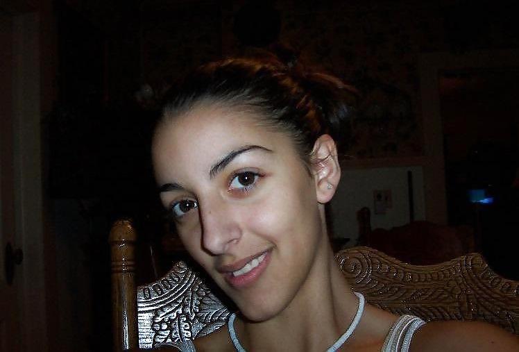 Random Egyptain Girl 8 adult photos