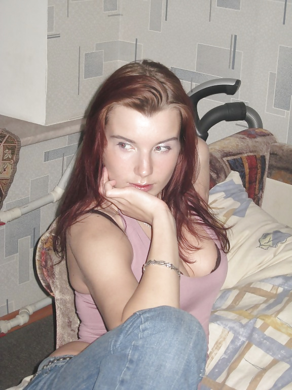 Amateur Redhead Teen. adult photos