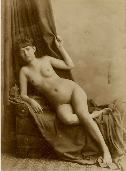 Vintage Nude adult photos