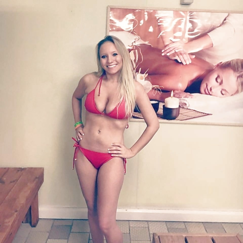 Amatours 71 adult photos