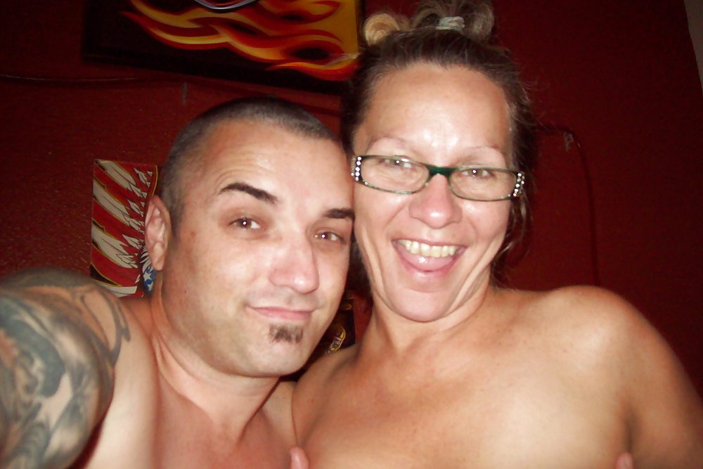 Sat. Night Fuck 11-6-2011 adult photos