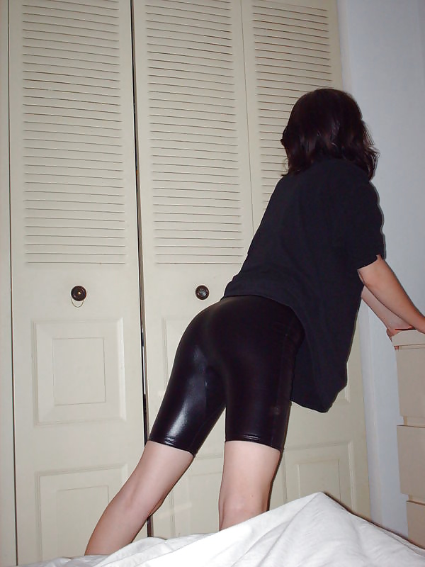 Tight Clothes Archive 3 adult photos