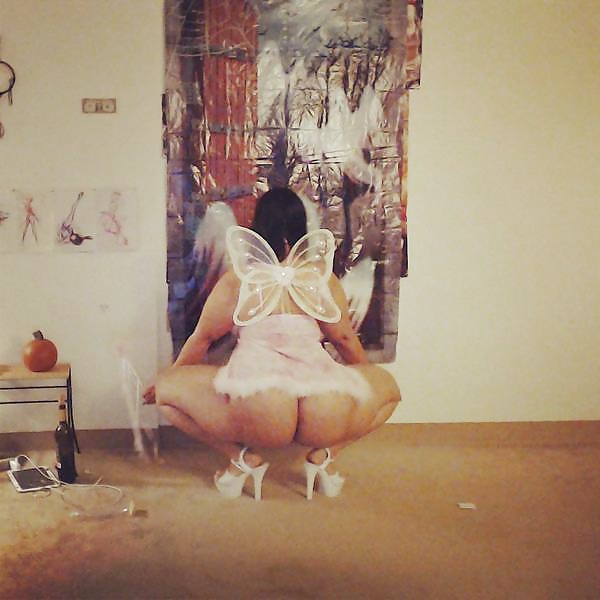 Mega Ass adult photos